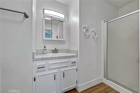 Bath - 15994 3rd St, Snelling, CA 95369 photo 1 of 2
