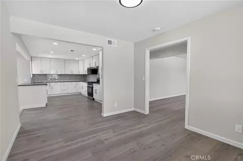 Entry Way - 698 Roberts Ct, Merced, CA 95340 photo 1 of 3