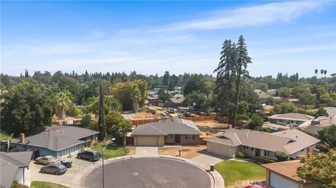 View/Area - 698 Roberts Ct, Merced, CA 95340 photo 2 of 5