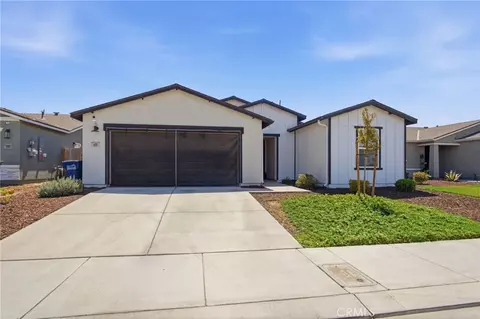 Exterior - 670 Elizabeth Ct, Merced, CA 95341 photo 2 of 5