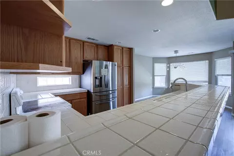 Kitchen - 1065 Mallard, Merced, CA 95340 photo 2 of 4