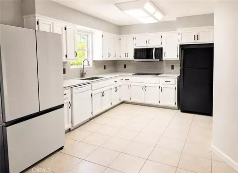 Kitchen - 2782 Story Ave, Merced, CA 95340 photo 1 of 2