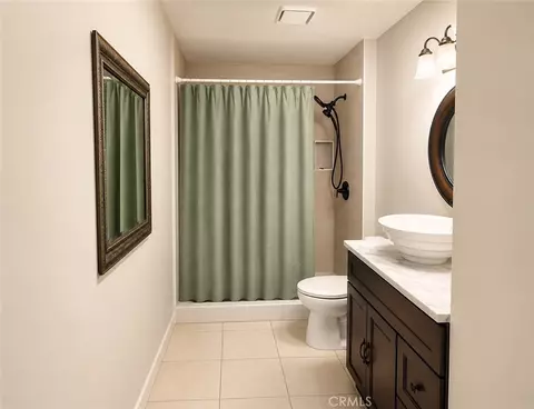 Bath - 2782 Story Ave, Merced, CA 95340 photo 4 of 8