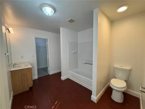 Bath - 1260 Brightday, Merced, CA 95348 photo 5 of 5