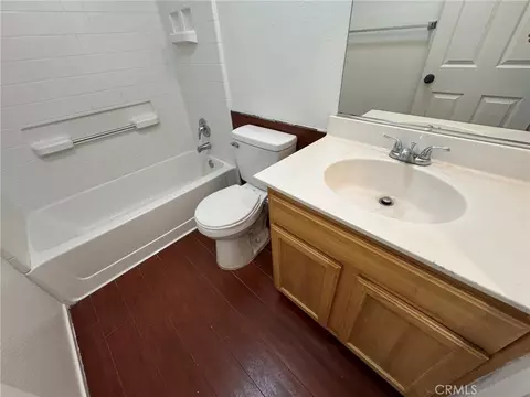Bath - 1260 Brightday, Merced, CA 95348 photo 2 of 5