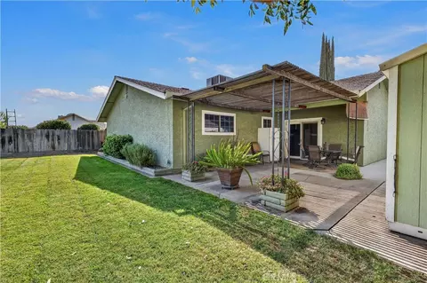Exterior - 385 Emerald, Merced, CA 95340 photo 8 of 11