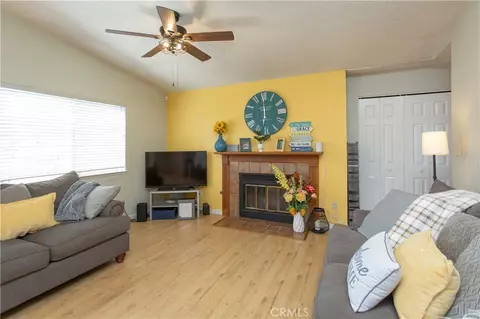 Living - 805 Perlette, Modesto, CA 95356 photo 3 of 3
