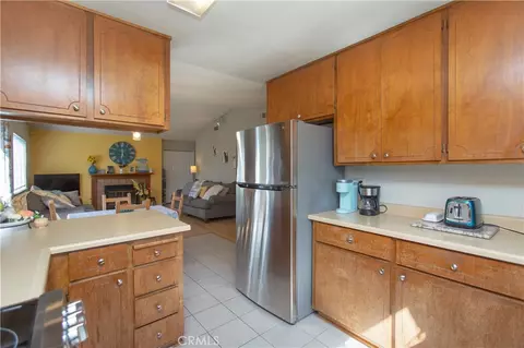 Kitchen - 805 Perlette, Modesto, CA 95356 photo 1 of 3
