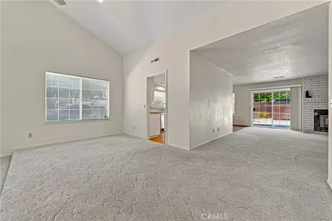 Living - 3311 Shamrock, Merced, CA 95340 photo 4 of 9