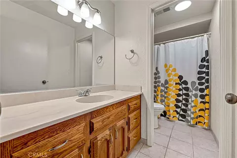 Bath - 3311 Shamrock, Merced, CA 95340 photo 3 of 3