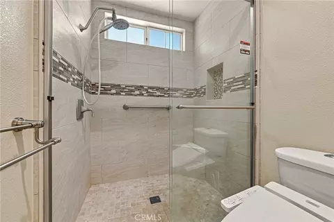 Bath - 3311 Shamrock, Merced, CA 95340 photo 2 of 3