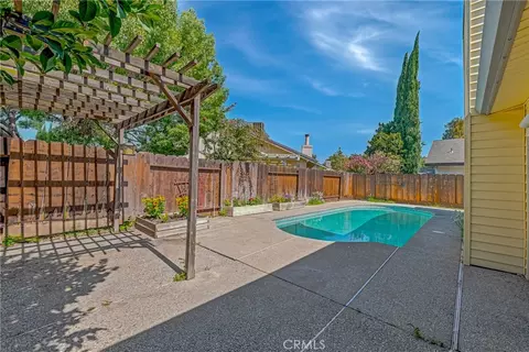 Exterior - 3311 Shamrock, Merced, CA 95340 photo 5 of 6