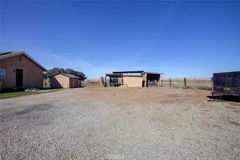 Exterior - 26704 Fahey, Gustine, CA 95322 photo 3 of 6