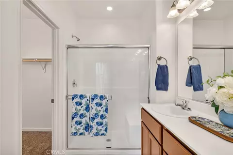 Bath - 4431 Andrea, Merced, CA 95348 photo 4 of 4