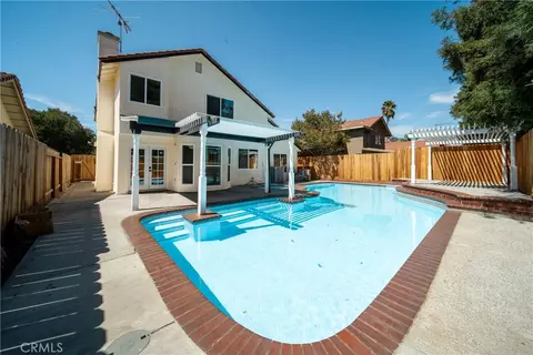 Exterior - 1724 Bergen Dr, Modesto, CA 95350 photo 4 of 4