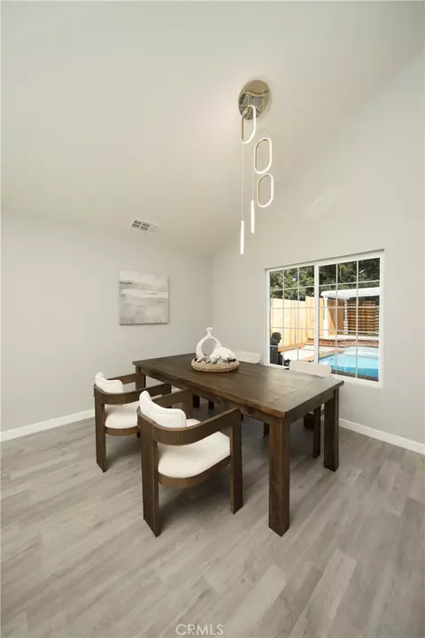 Dining - 1724 Bergen Dr, Modesto, CA 95350 photo 1 of 1