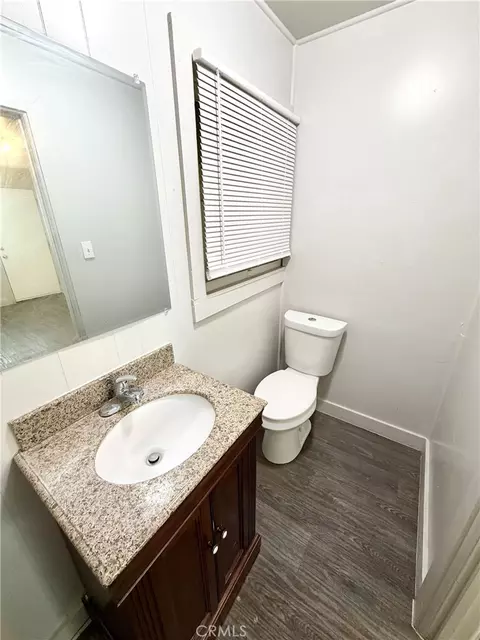 Bath - 2201 F, Merced, CA 95340 photo 2 of 2