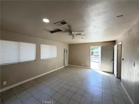 Living - 268 E 10th, Merced, CA 95341 photo 6 of 6