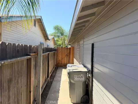 Exterior - 268 E 10th, Merced, CA 95341 photo 8 of 8