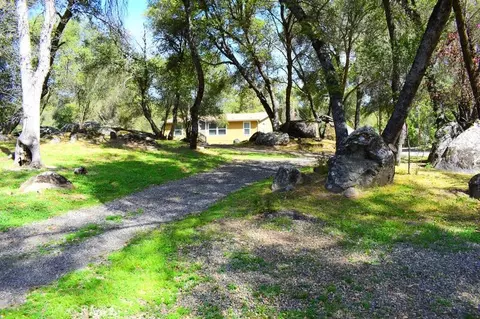 Exterior - 4583 Ben Hur, Mariposa, CA 95338 photo 2 of 24