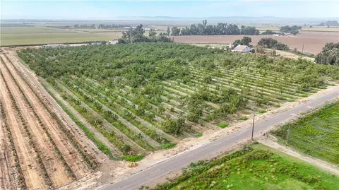 252 S Gurr, Merced, CA 95341 photo 9