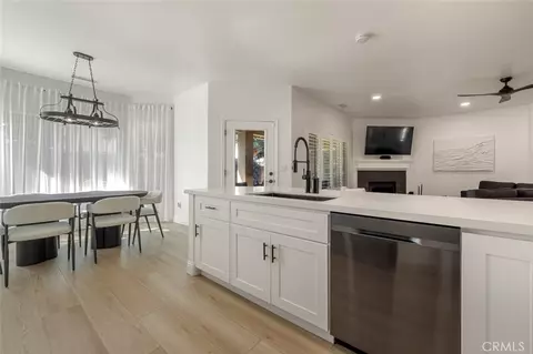 Kitchen - 1068 Kiwi Ct, Merced, CA 95340 photo 4 of 4
