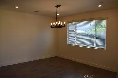 Living - 2382 Explorador, Merced, CA 95340 photo 3 of 5