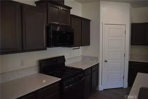 Entry Way - 2382 Explorador, Merced, CA 95340 photo 4 of 7