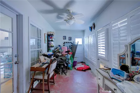 Entry Way - 420 W 19th St, Merced, CA 95340 photo 3 of 3