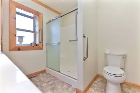Bath - 21416 Robin, Pine Grove, CA 95665 photo 2 of 5