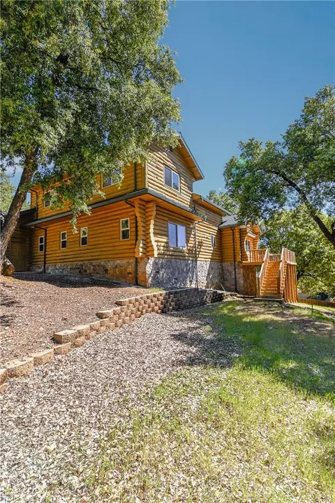 Exterior - 21416 Robin, Pine Grove, CA 95665 photo 16 of 27