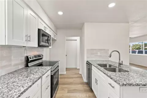 Kitchen - 2129 Balboa, Merced, CA 95348 photo 3 of 6