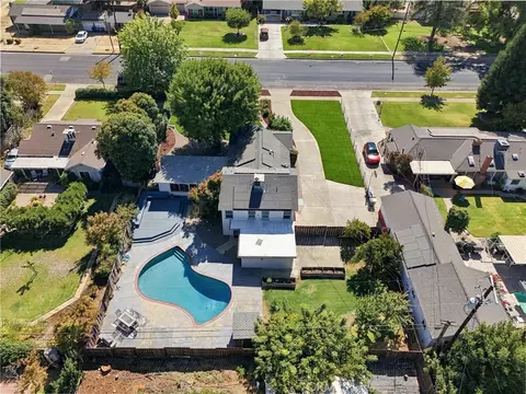 View/Area - 611 E 20th St, Merced, CA 95340 photo 3 of 4