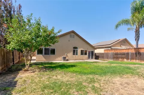 Exterior - 4026 Casual Ct, Merced, CA 95340 photo 5 of 6