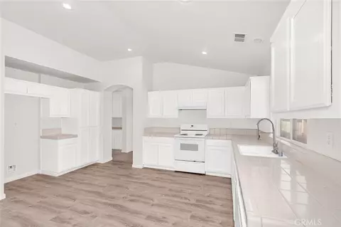 Entry Way - 4026 Casual Ct, Merced, CA 95340 photo 4 of 6