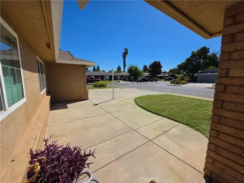Exterior - 503 Kathryn Ct, Merced, CA 95348 photo 4 of 13