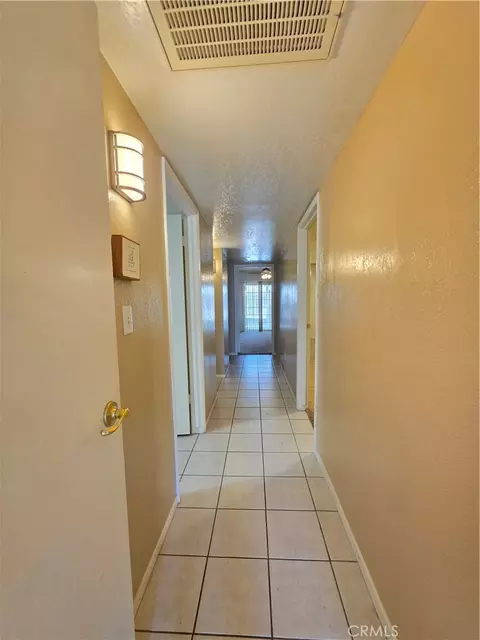 Entry Way - 503 Kathryn Ct, Merced, CA 95348 photo 1 of 2