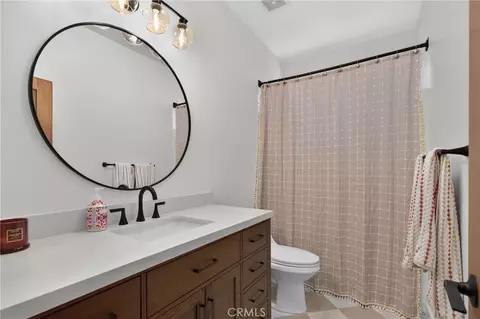Bath - 1467 Caraway Ct, Merced, CA 95340 photo 1 of 5