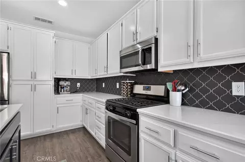Kitchen - 1467 Caraway Ct, Merced, CA 95340 photo 3 of 3
