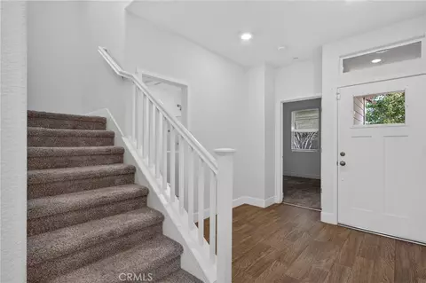 Entry Way - 2343 Explorador, Merced, CA 95340 photo 6 of 9