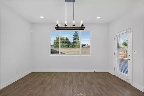 Dining - 2343 Explorador, Merced, CA 95340 photo 1 of 2