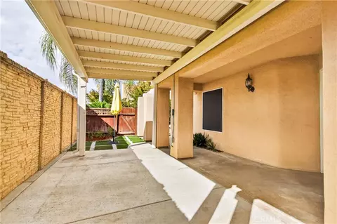 Exterior - 645 E Champlain, Fresno, CA 93730 photo 7 of 11
