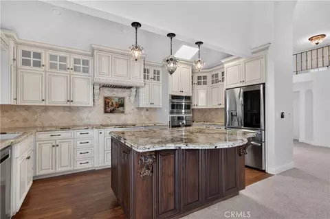 Kitchen - 645 E Champlain, Fresno, CA 93730 photo 3 of 4