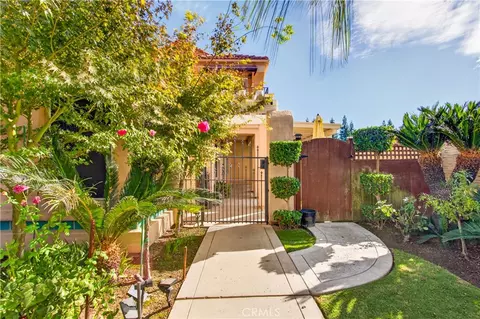 Exterior - 645 E Champlain, Fresno, CA 93730 photo 5 of 11