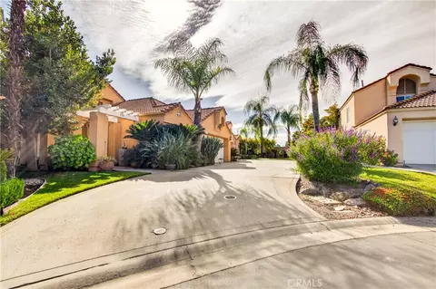 Exterior - 645 E Champlain, Fresno, CA 93730 photo 3 of 11