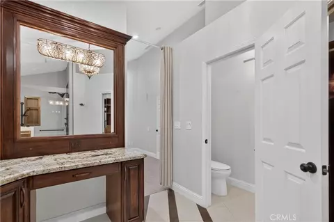 Bath - 645 E Champlain, Fresno, CA 93730 photo 6 of 7