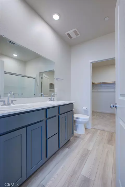 Bath - 4721 Athena Dr, Merced, CA 95348 photo 1 of 1