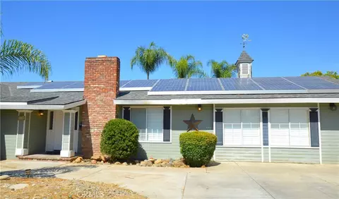 Exterior - 2165 Kimberly Ave, Merced, CA 95340 photo 2 of 12