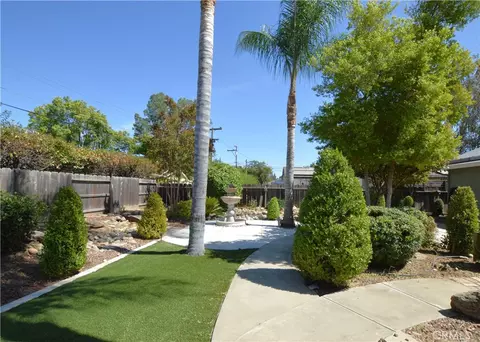 Exterior - 2165 Kimberly Ave, Merced, CA 95340 photo 6 of 12