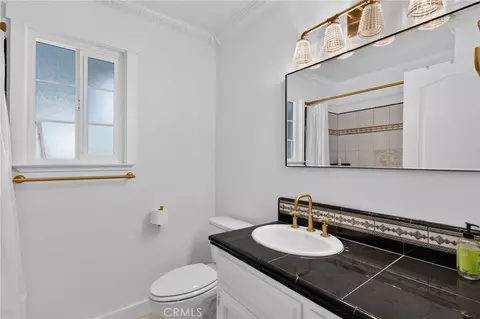 Bath - 1238 Paseo Redondo, Merced, CA 95348 photo 6 of 6